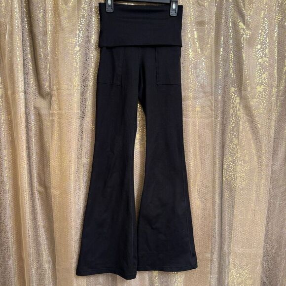 Aerie The Hugger Black Foldover Hi Rise Flare Leggings XS - Picture 1 of 7